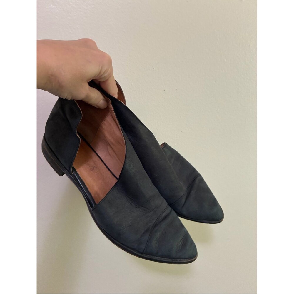 Free People Pointed Grey Leather Slip-On Royale Flat size 40